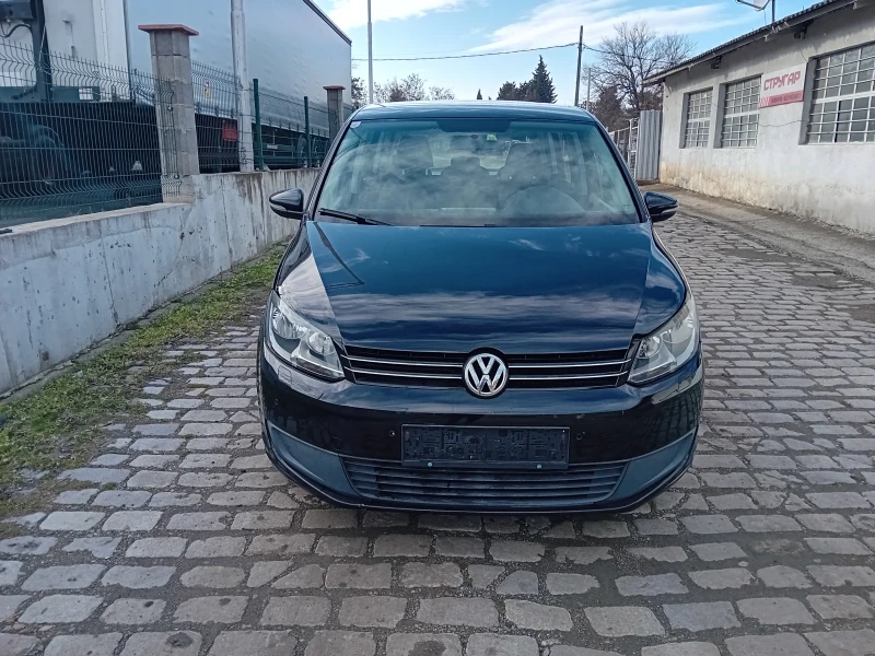 VW Touran 1.6TDI, снимка 3 - Автомобили и джипове - 48629929