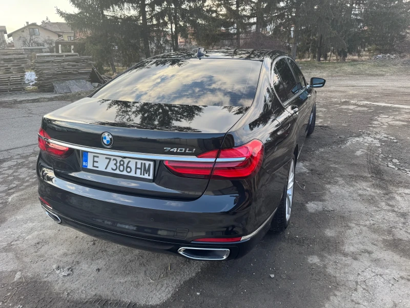 BMW 740, снимка 2 - Автомобили и джипове - 49229932