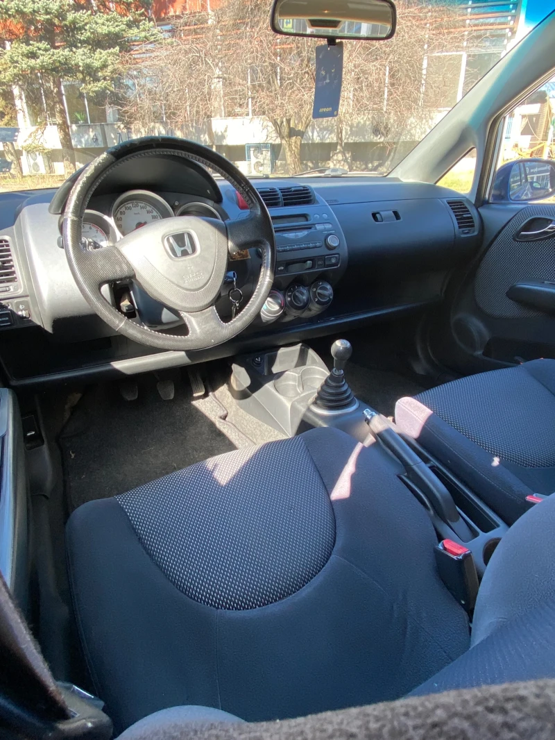 Honda Jazz, снимка 8 - Автомобили и джипове - 49510779