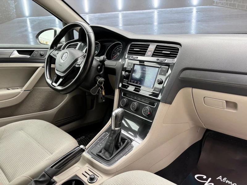 VW Golf 7 1.5TSI AUTOMATIC, снимка 11 - Автомобили и джипове - 50310667