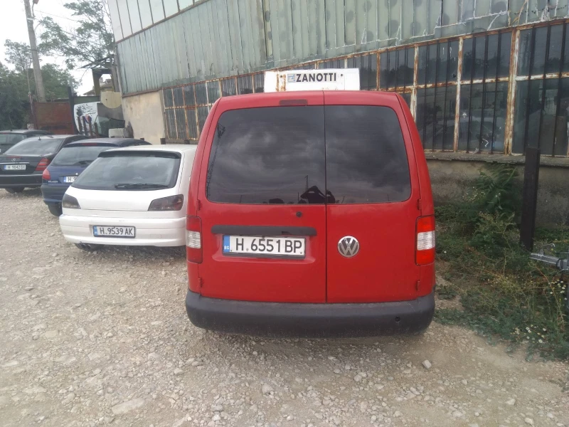 VW Caddy, снимка 3 - Автомобили и джипове - 50900909