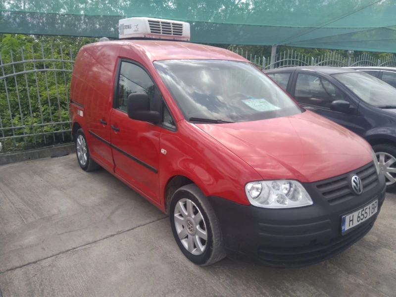 VW Caddy, снимка 11 - Автомобили и джипове - 50900909