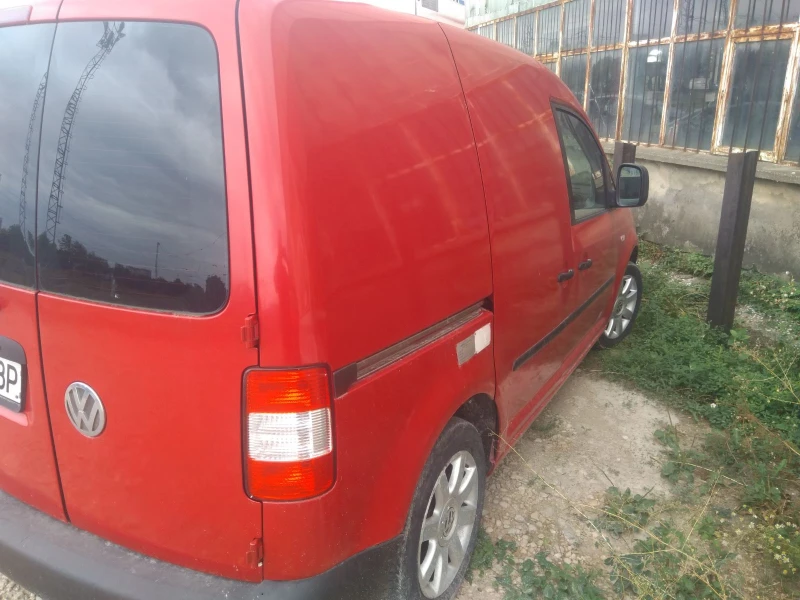 VW Caddy, снимка 4 - Автомобили и джипове - 50900909