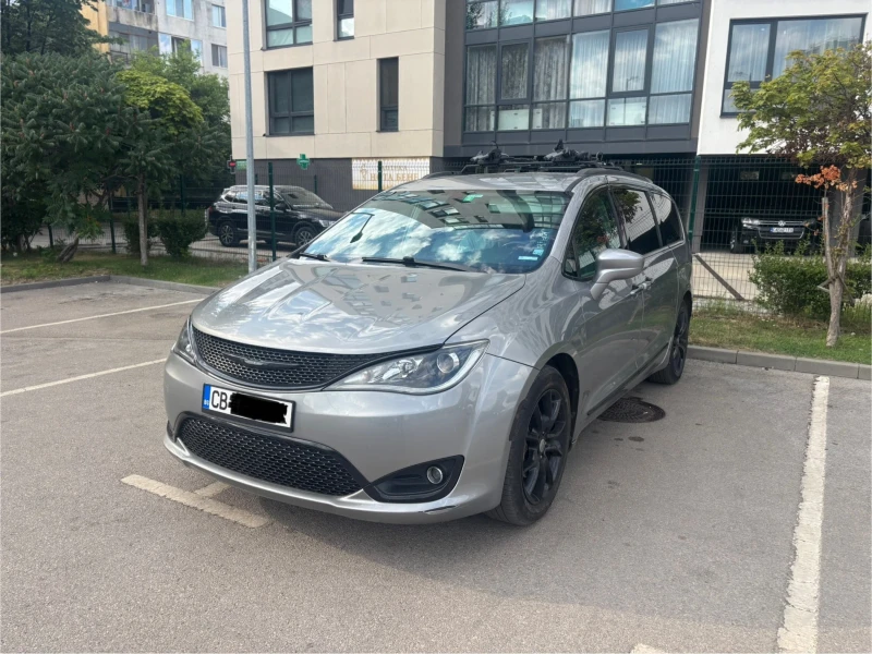 Chrysler Pacifica 3.6 Limited, снимка 3 - Автомобили и джипове - 52381426