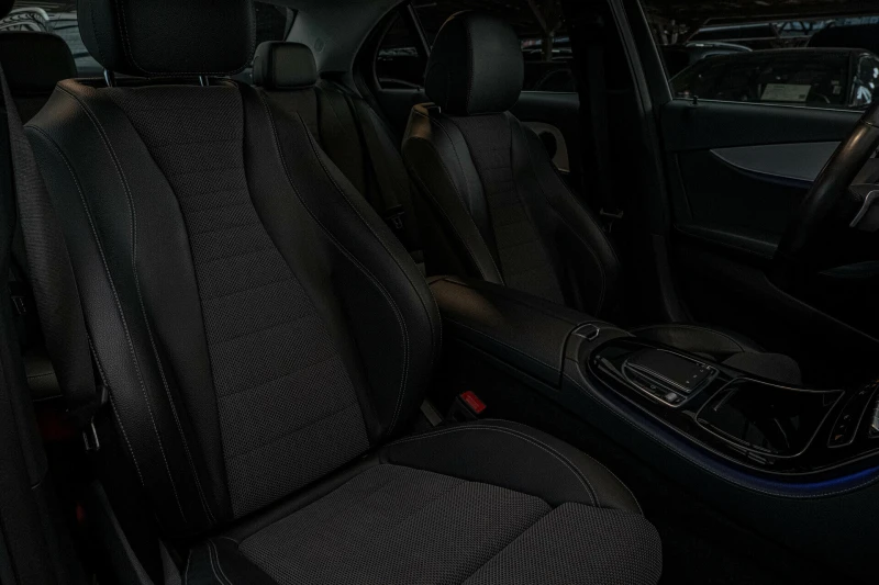 Mercedes-Benz E 300 dE/4Matic/Multibeam Led/Ambient/Камера/Virtual, снимка 9 - Автомобили и джипове - 51172861