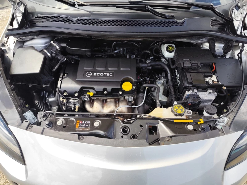 Opel Corsa 1.4 бензин Автомат Реани километри, снимка 16 - Автомобили и джипове - 51227138