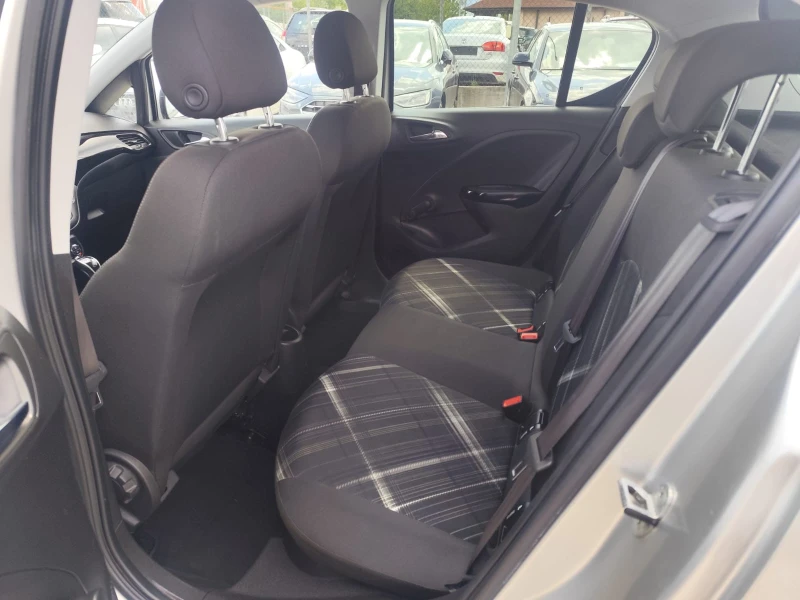 Opel Corsa 1.4 бензин Автомат Реани километри, снимка 14 - Автомобили и джипове - 51227138