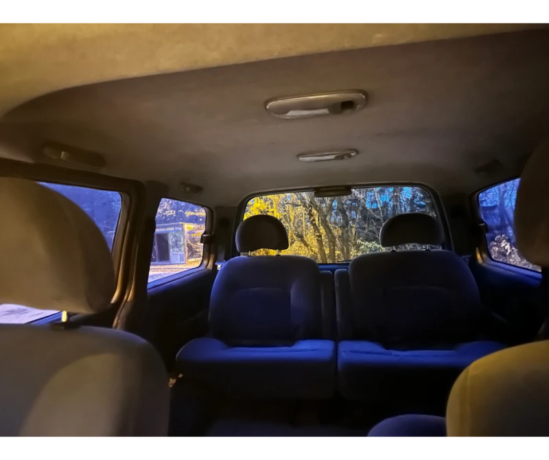 Hyundai Starex H1, снимка 12 - Автомобили и джипове - 52517577