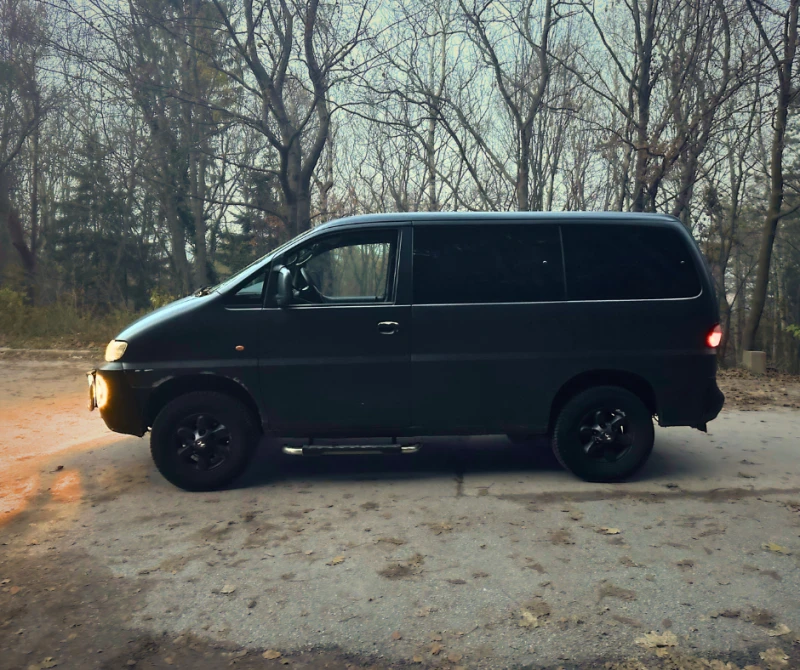 Hyundai Starex H1, снимка 3 - Автомобили и джипове - 52517577