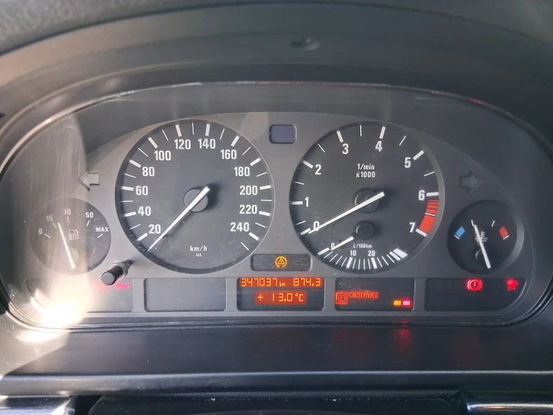 BMW 523, снимка 6 - Автомобили и джипове - 52829984