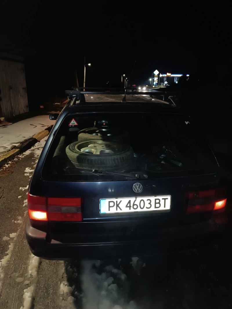 VW Passat, снимка 3 - Автомобили и джипове - 53234733