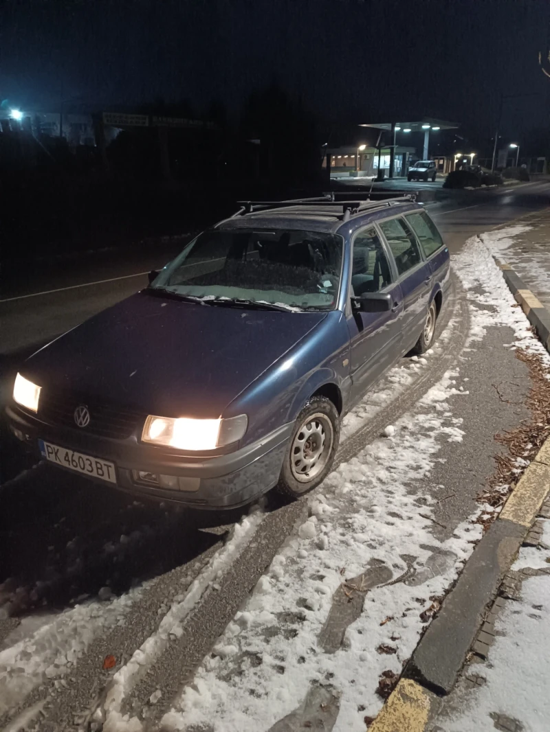 VW Passat, снимка 2 - Автомобили и джипове - 53234733