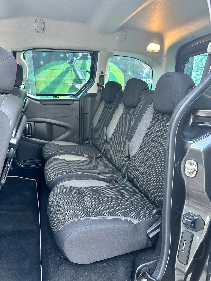 Peugeot Partner Tepee FullElectric Allure, снимка 11 - Автомобили и джипове - 53513746
