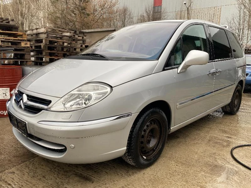 Citroen C8 2.2 HDI автоматик ,ксенон ,навигация, снимка 1 - Автомобили и джипове - 44157116