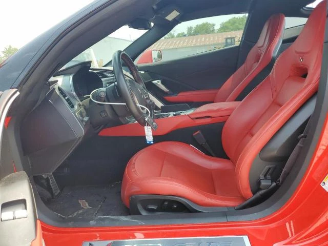 Chevrolet Corvette STINGRAY 2LT - изображение 7