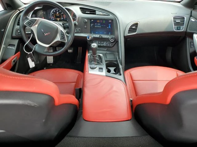 Chevrolet Corvette STINGRAY 2LT - изображение 8