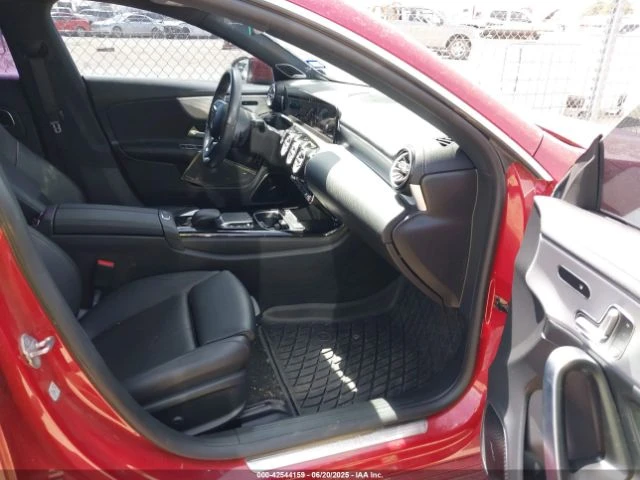 Mercedes-Benz CLA 250 4MATIC - изображение 5
