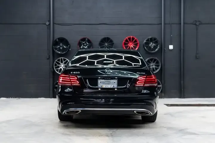 Mercedes-Benz E 400 4Matic * CARFAX* * АвтоКредит* (ЦЕНА ДО БГ) - изображение 6