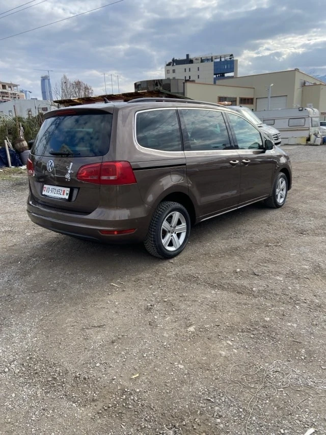 VW Sharan 2.0 TSI, снимка 3 - Автомобили и джипове - 53977875