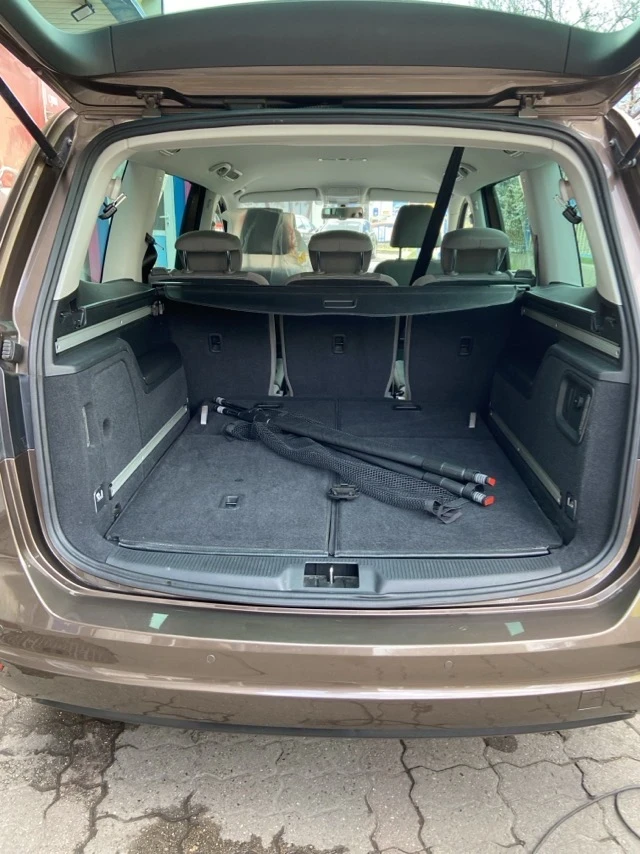 VW Sharan 2.0 TSI, снимка 13 - Автомобили и джипове - 53977875