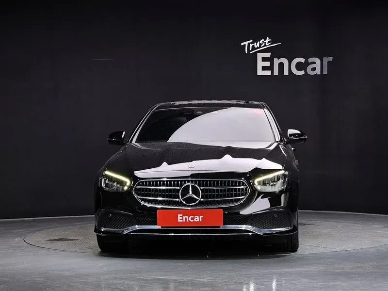 Mercedes-Benz E 250 Avantgarde, снимка 3 - Автомобили и джипове - 55739962