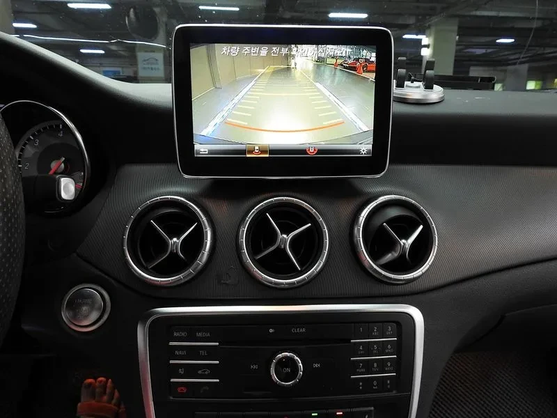 Mercedes-Benz CLA 200 Cdi 4Matic, снимка 14 - Автомобили и джипове - 55785660