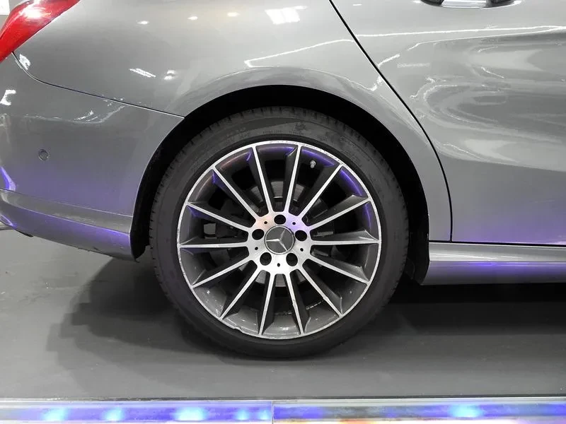 Mercedes-Benz CLA 200 Cdi 4Matic, снимка 5 - Автомобили и джипове - 55785660