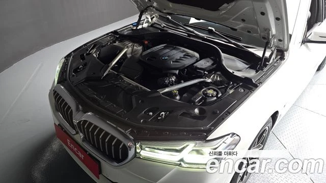 BMW 523 d M| ������| DIST| PANO| HEAD UP| ��������| ����� | Mobile.bg � ����������� 17