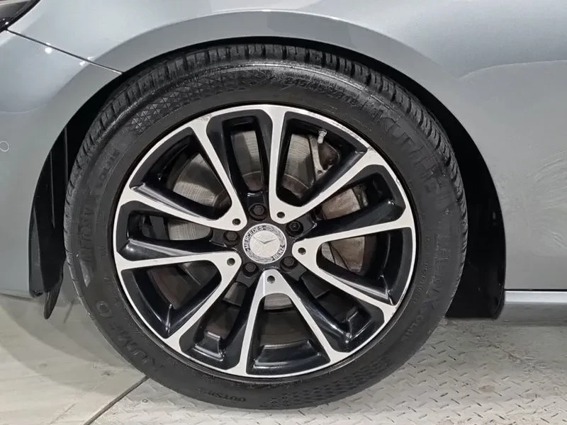 Mercedes-Benz E 300 Avantgarde, снимка 5 - Автомобили и джипове - 56370422