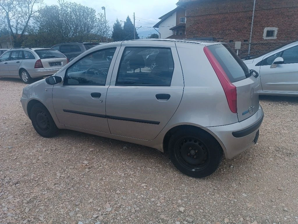 Fiat Punto 1.2 бензин - изображение 4