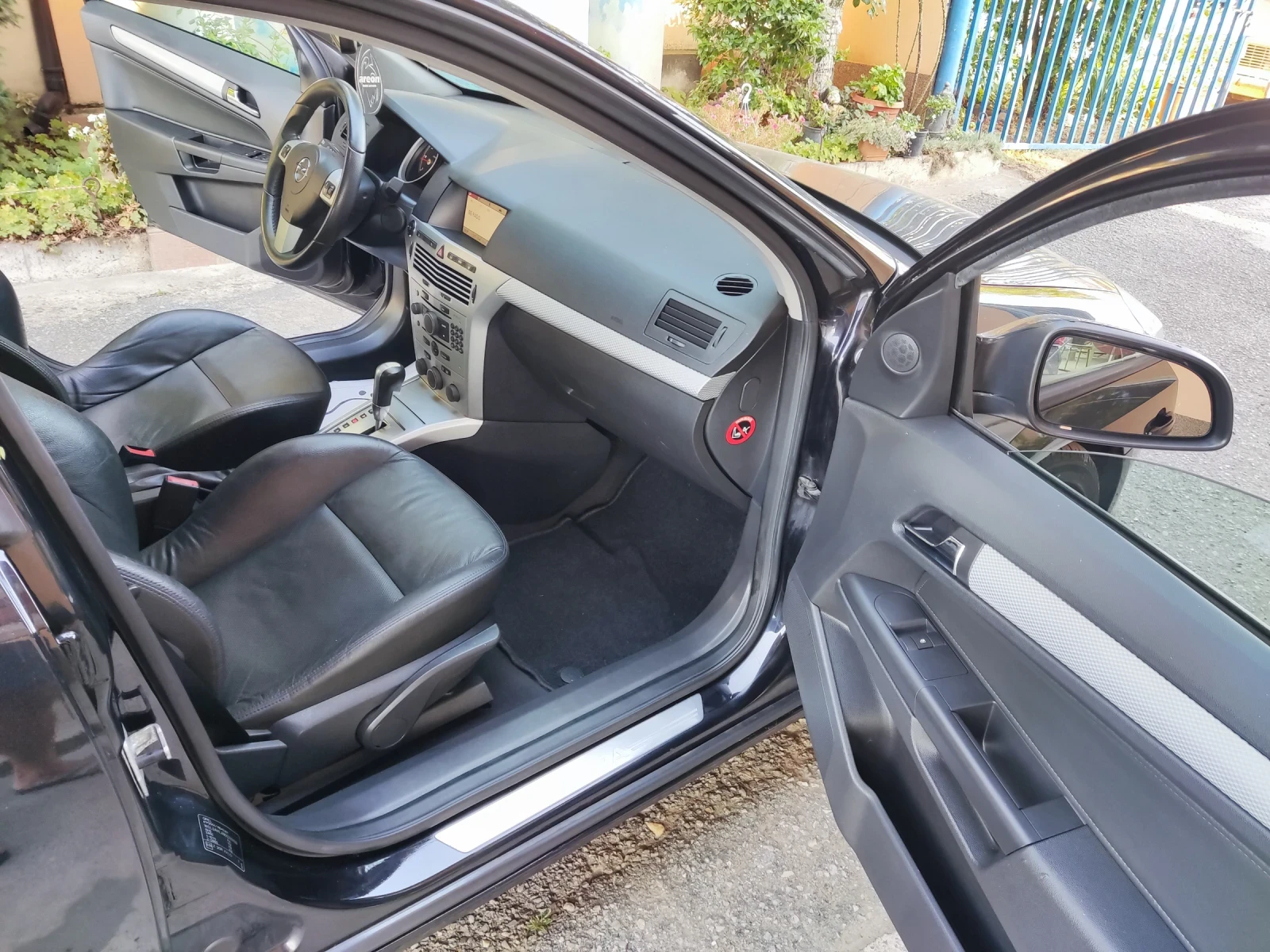 Opel Astra 1.9CDTI Full - изображение 7