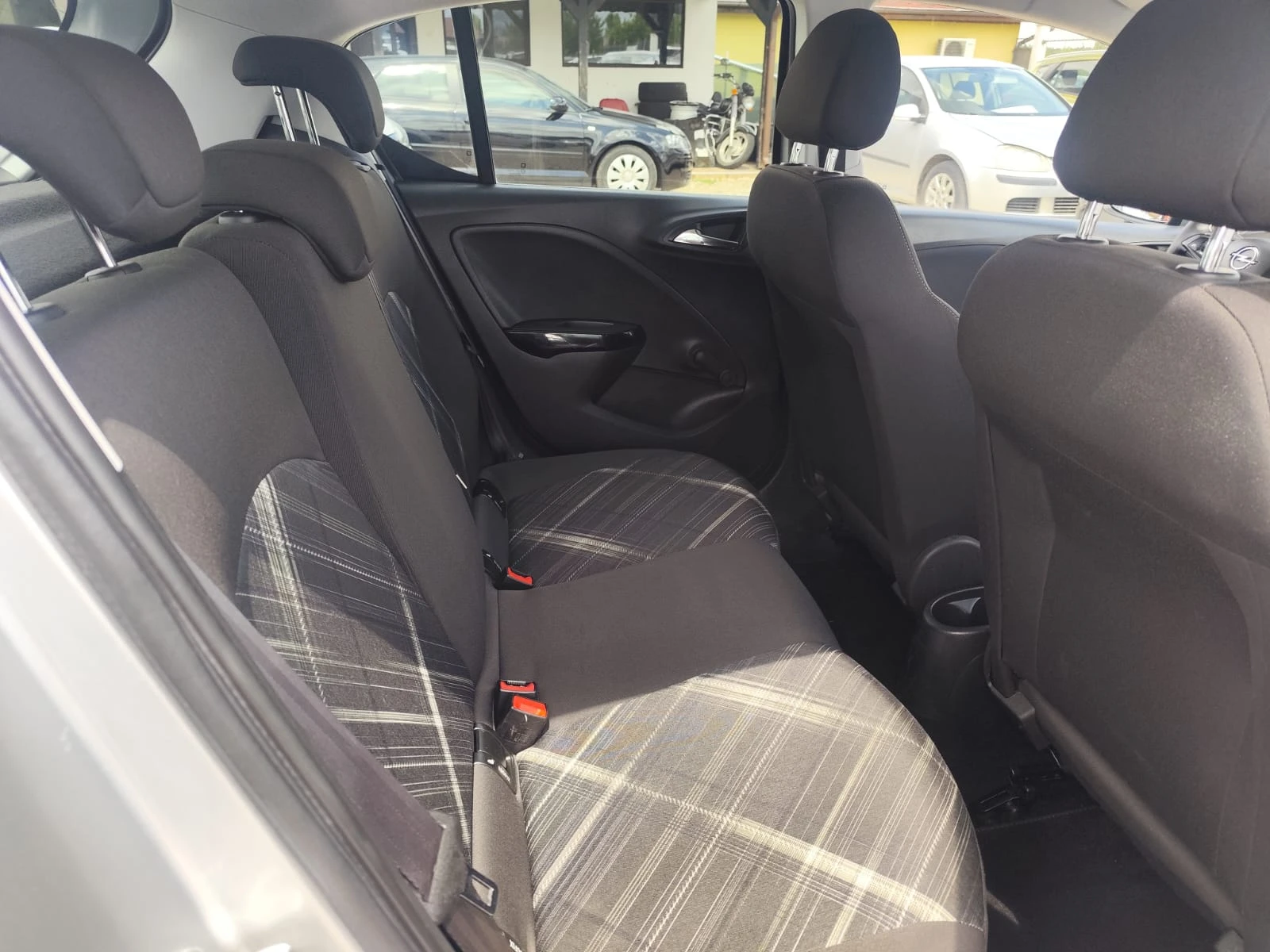 Opel Corsa 1.4     | Mobile.bg   15