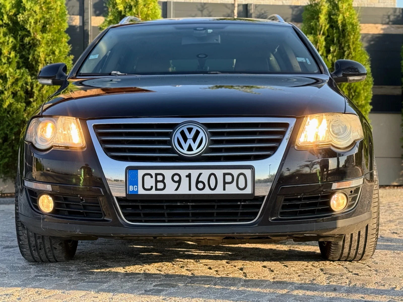 VW Passat 2.0TDI/140hp* DSG* HING LINE* ПОДГРЕВ* КОЖА-АЛКАТА - изображение 2