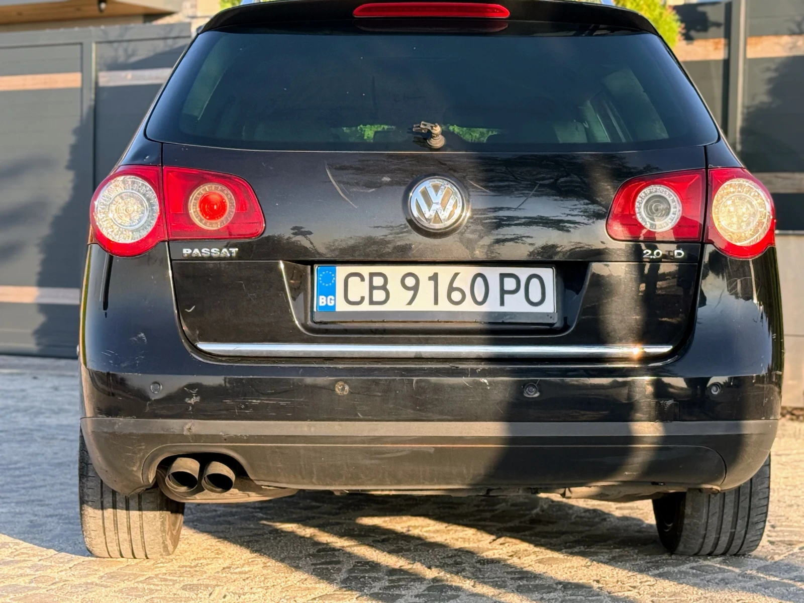VW Passat 2.0TDI/140hp* DSG* HING LINE* ПОДГРЕВ* КОЖА-АЛКАТА - изображение 5