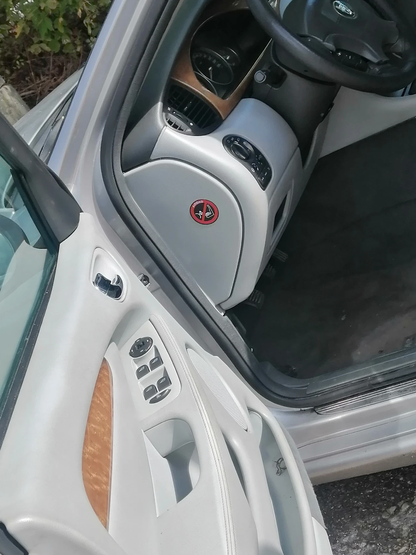 Jaguar X-type  - изображение 4