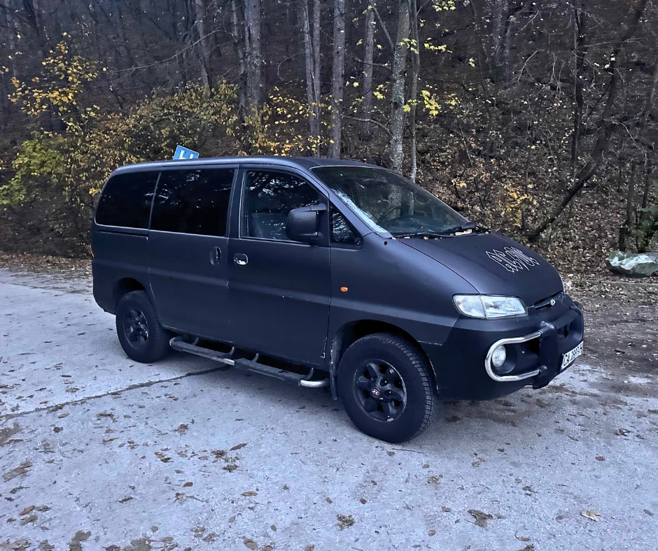 Hyundai Starex H1 - изображение 8