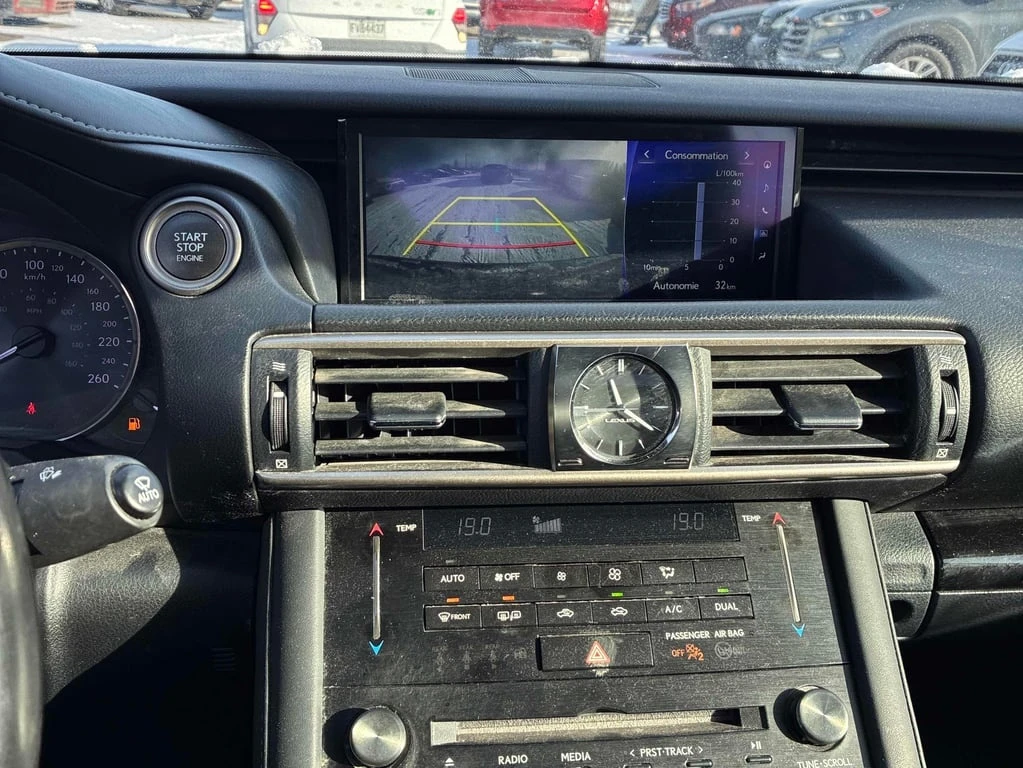 Lexus IS * 300 * CARFAX * ��� ������������ ������ | Mobile.bg � ����������� 9