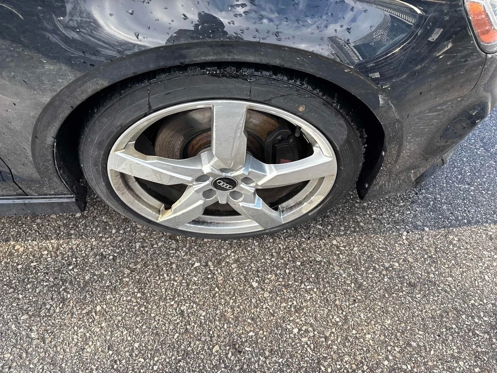 Audi S3 * 2.0T Technik * CARFAX * ЦЕНА ДО БГ - изображение 7