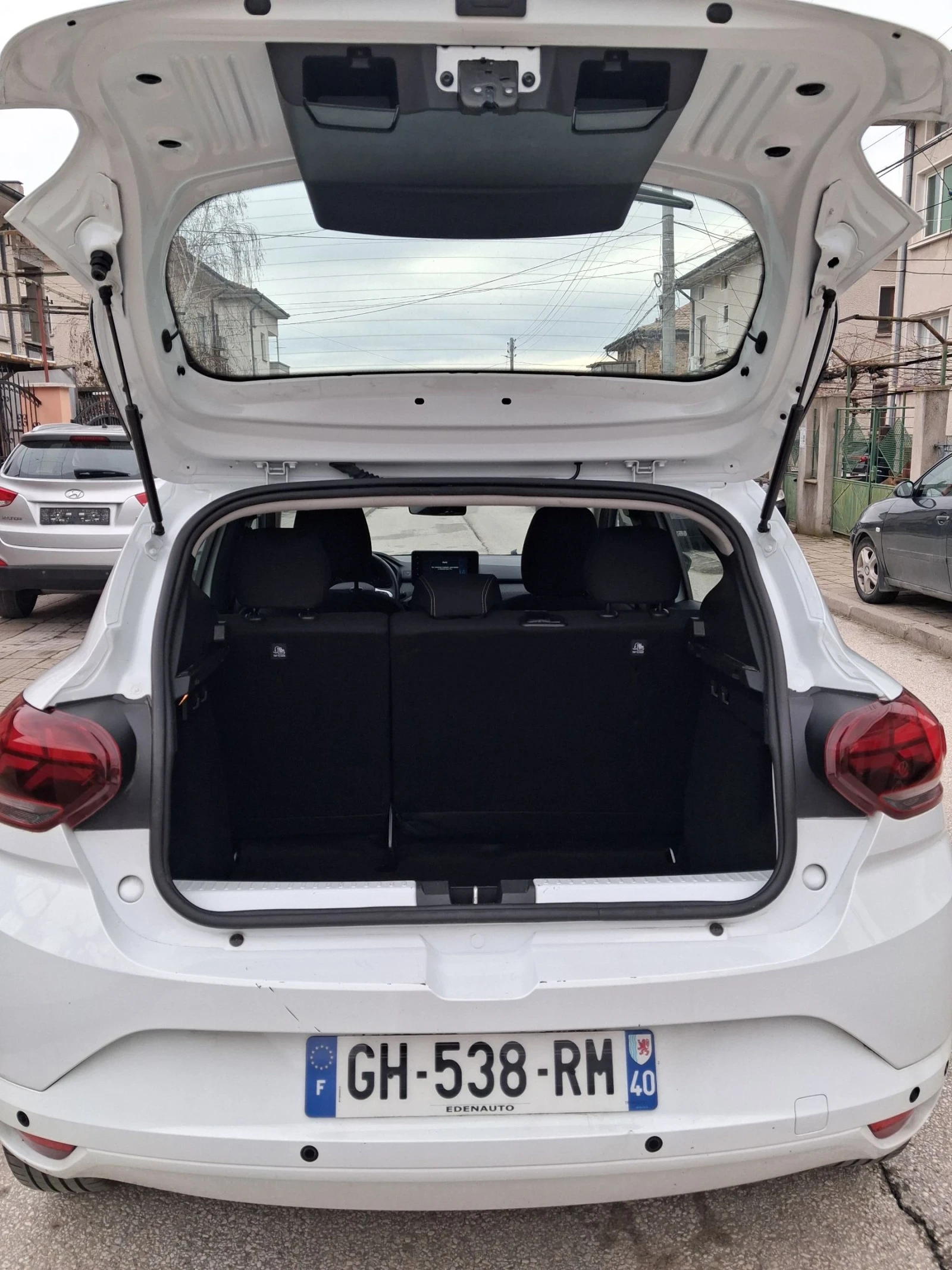 Dacia Sandero 1.0  | Mobile.bg � ����������� 17