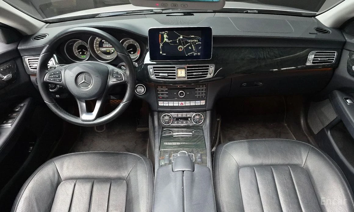Mercedes-Benz CLS 350  - изображение 7
