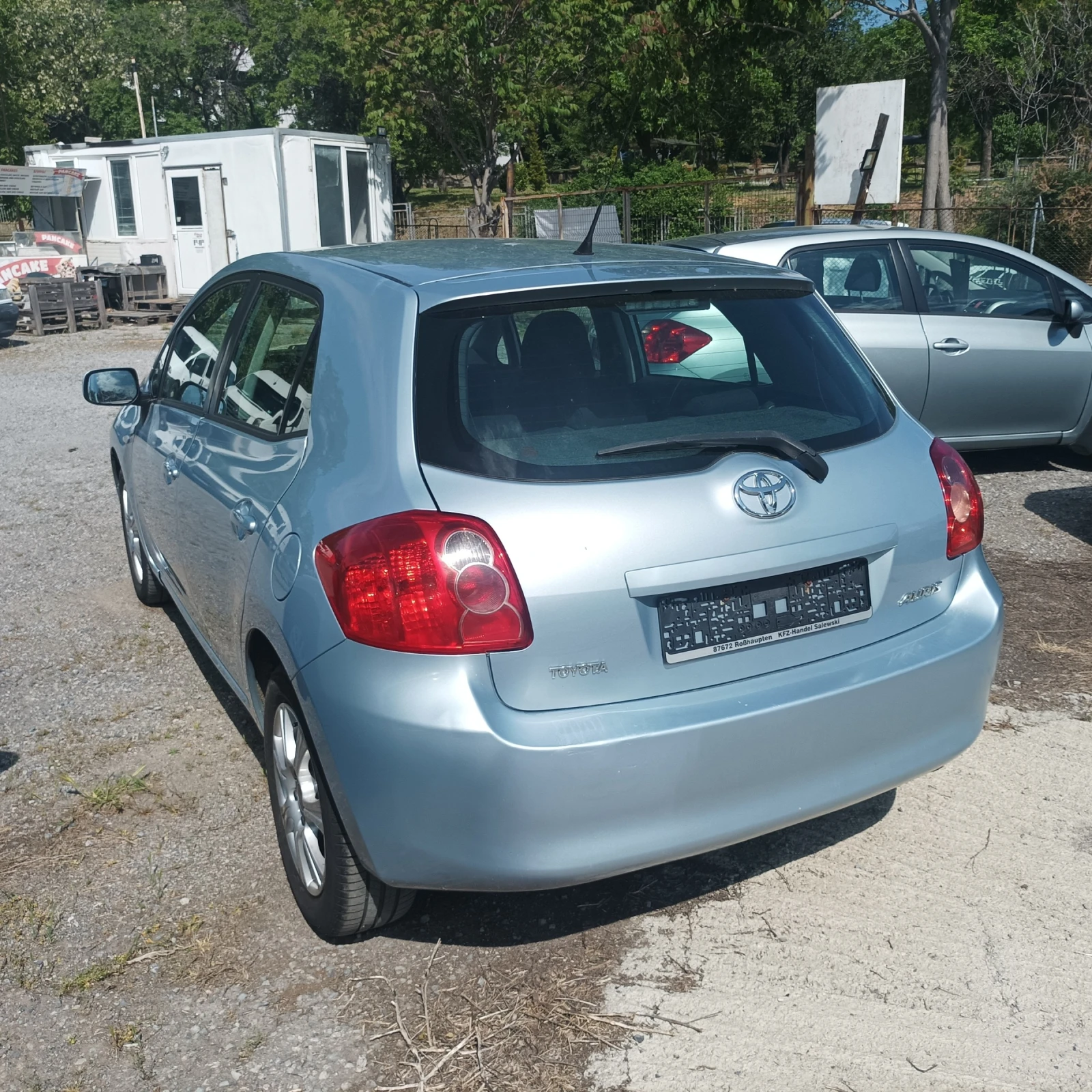 Toyota Auris 1, 6 6ск., снимка 5 - Автомобили и джипове - 54609349