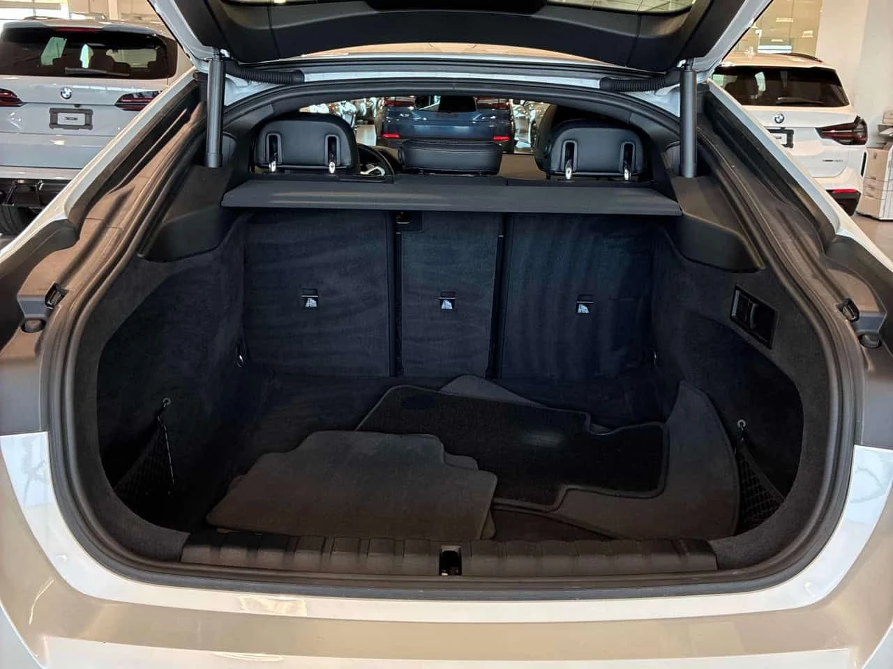 BMW 440 M440i xDrive/HARMAN KARDON/360/ШИБИДАХ, снимка 10 - Автомобили и джипове - 54729157
