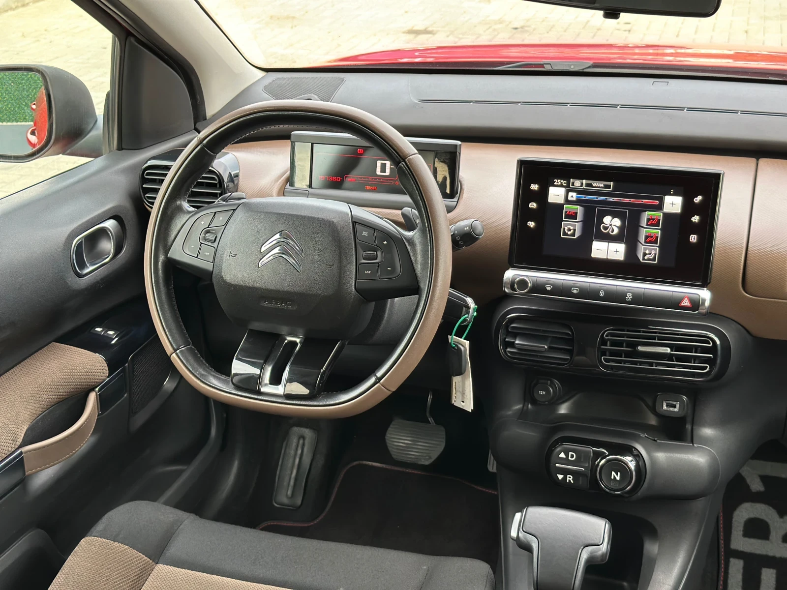 Citroen C4 Cactus Автоматик, снимка 10 - Автомобили и джипове - 54948961