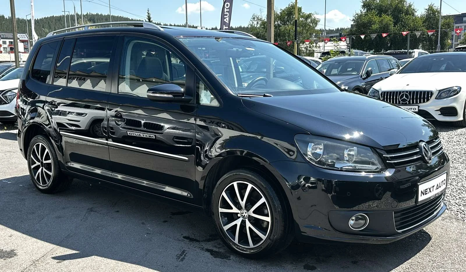 VW Touran 2.0TDI 170HP 6+ 1 DSG PANO CAMERA EURO5B, снимка 3 - Автомобили и джипове - 55205905