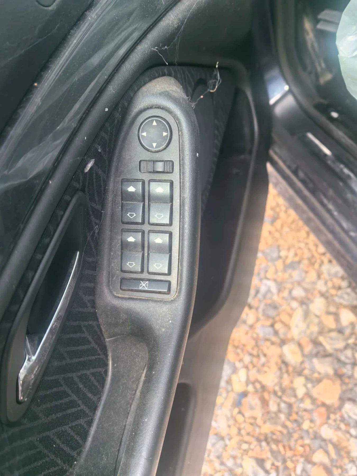 BMW 320, снимка 9 - Автомобили и джипове - 55223891
