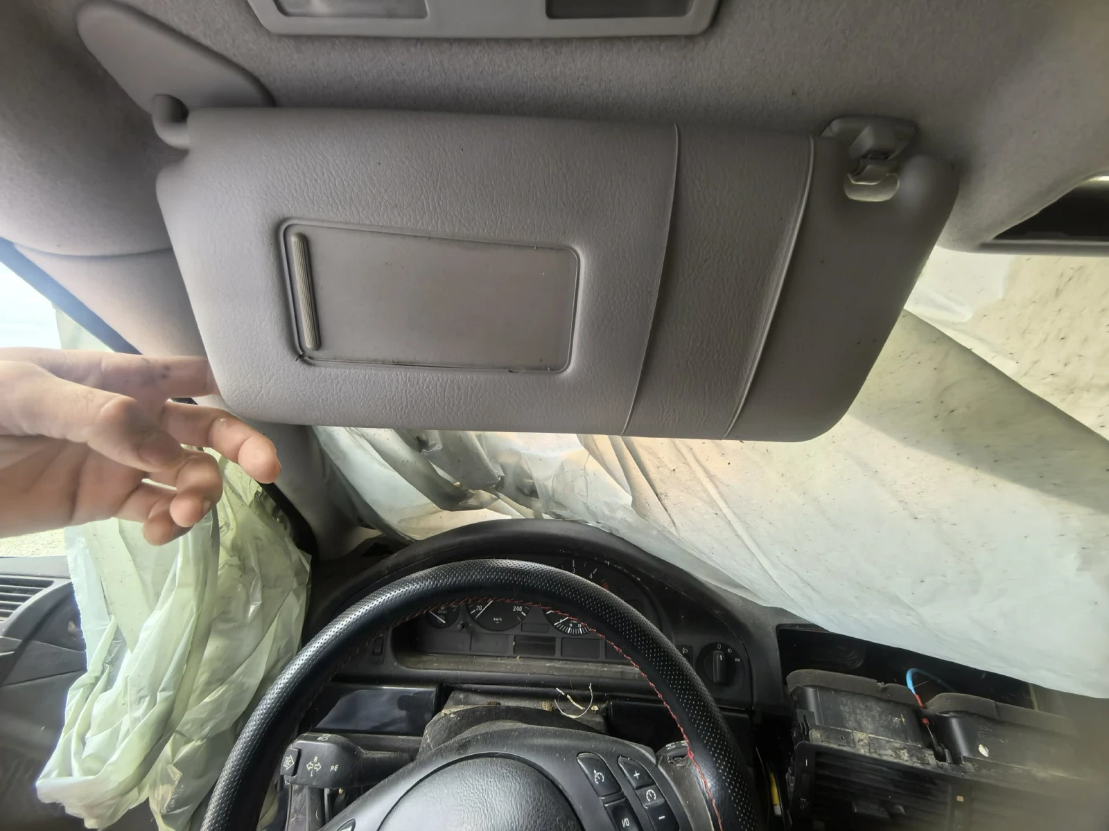 BMW 320, снимка 6 - Автомобили и джипове - 55223891