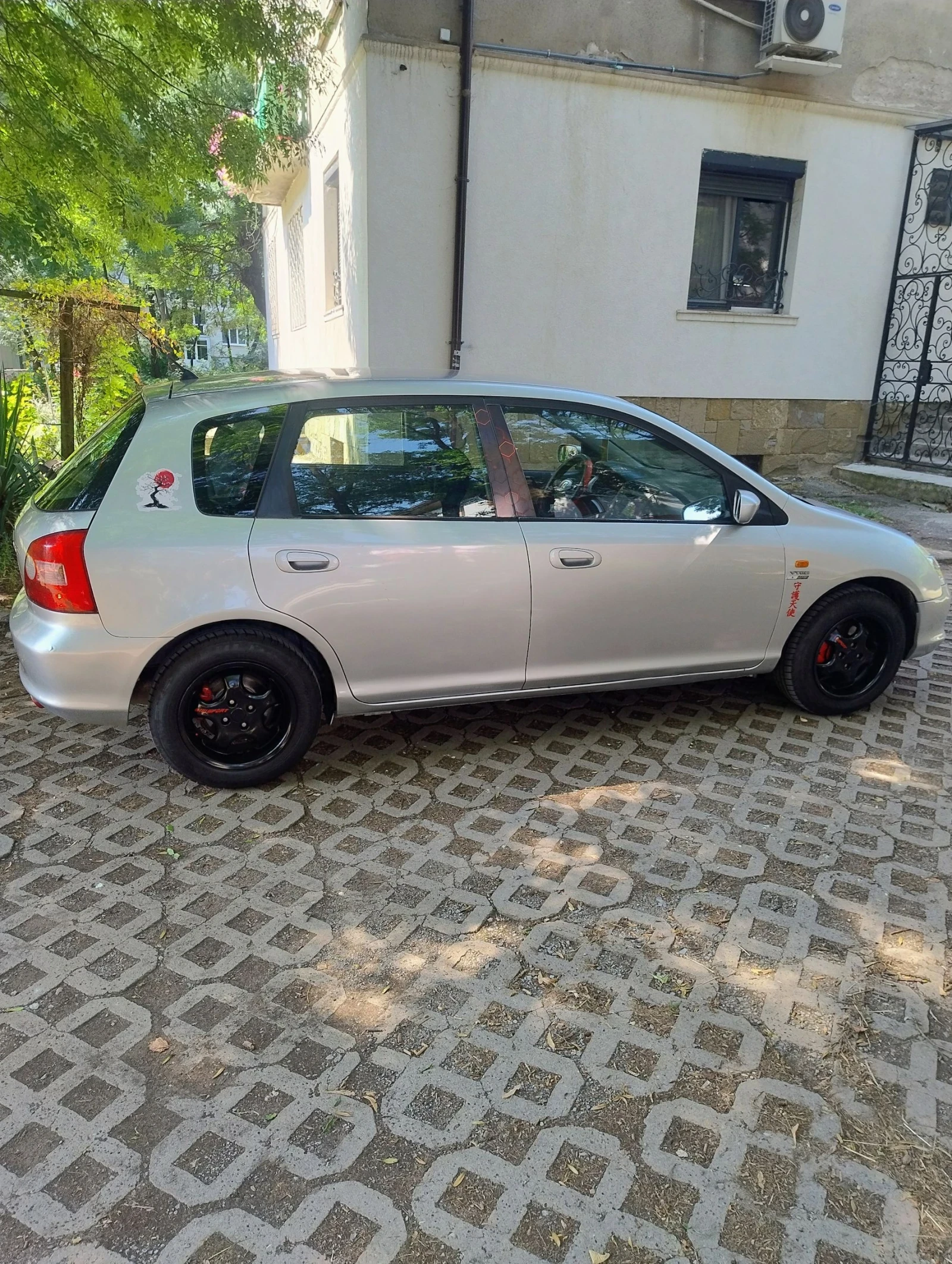Honda Civic Хечбег, снимка 3 - Автомобили и джипове - 55351319