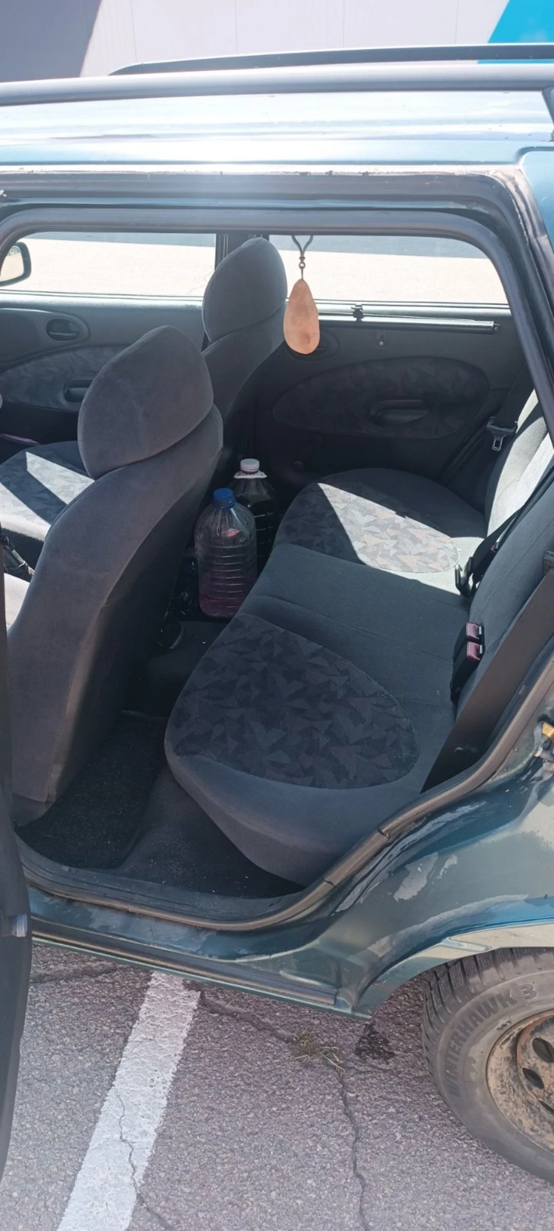 Ford Escort 1.6 i 16v, снимка 13 - Автомобили и джипове - 55389769