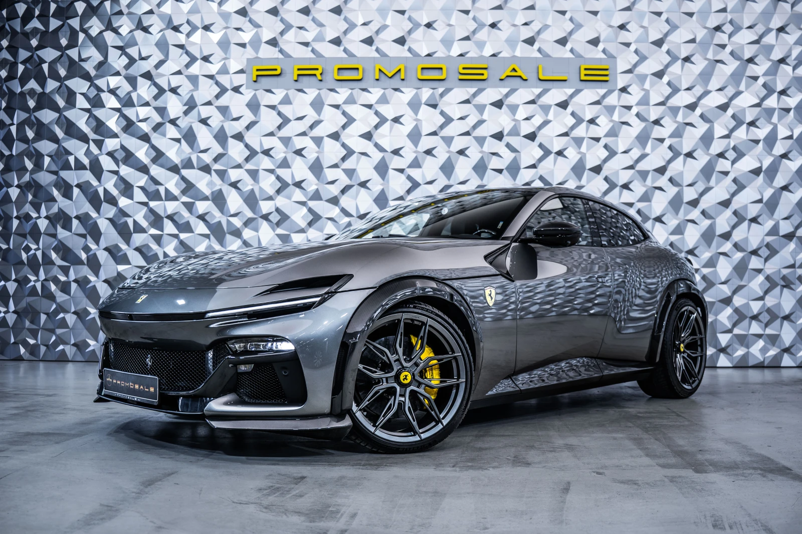 Ferrari Purosangue NOVITEC Esteso* Carbon
