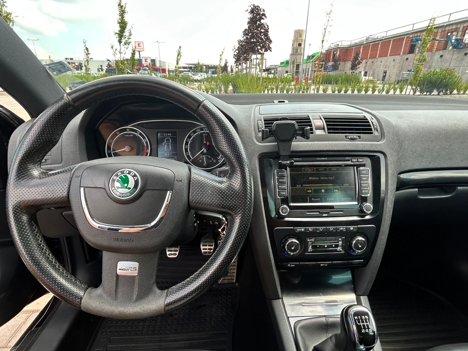 Skoda Octavia VRS 2.0 TSI, снимка 8 - Автомобили и джипове - 55603656